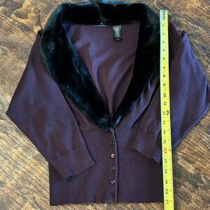 Vintage Liz Claiborne Axcess Faux Fur Collar Cropped Cardigan Sweater Purple Med